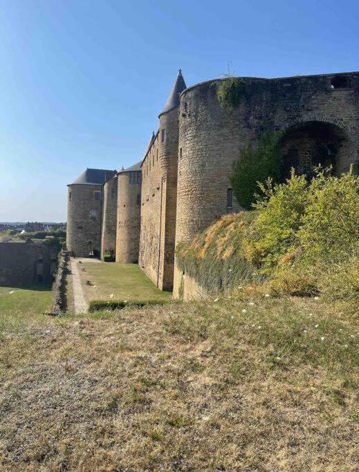 Loft De Charme Avec Terrasse Et Jardin Au Fort D'Asfeld Sedan Buitenkant foto